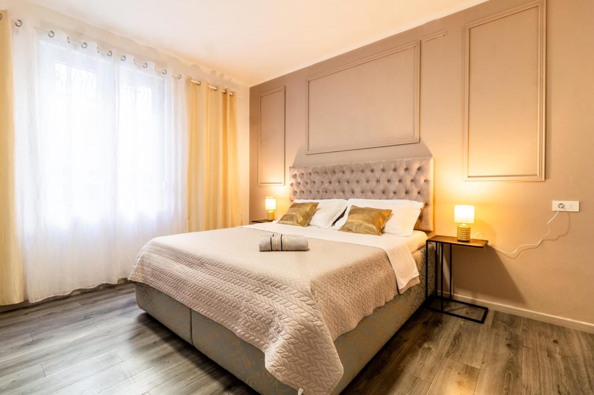 Apartment Lea Centar Spalato Esterno foto